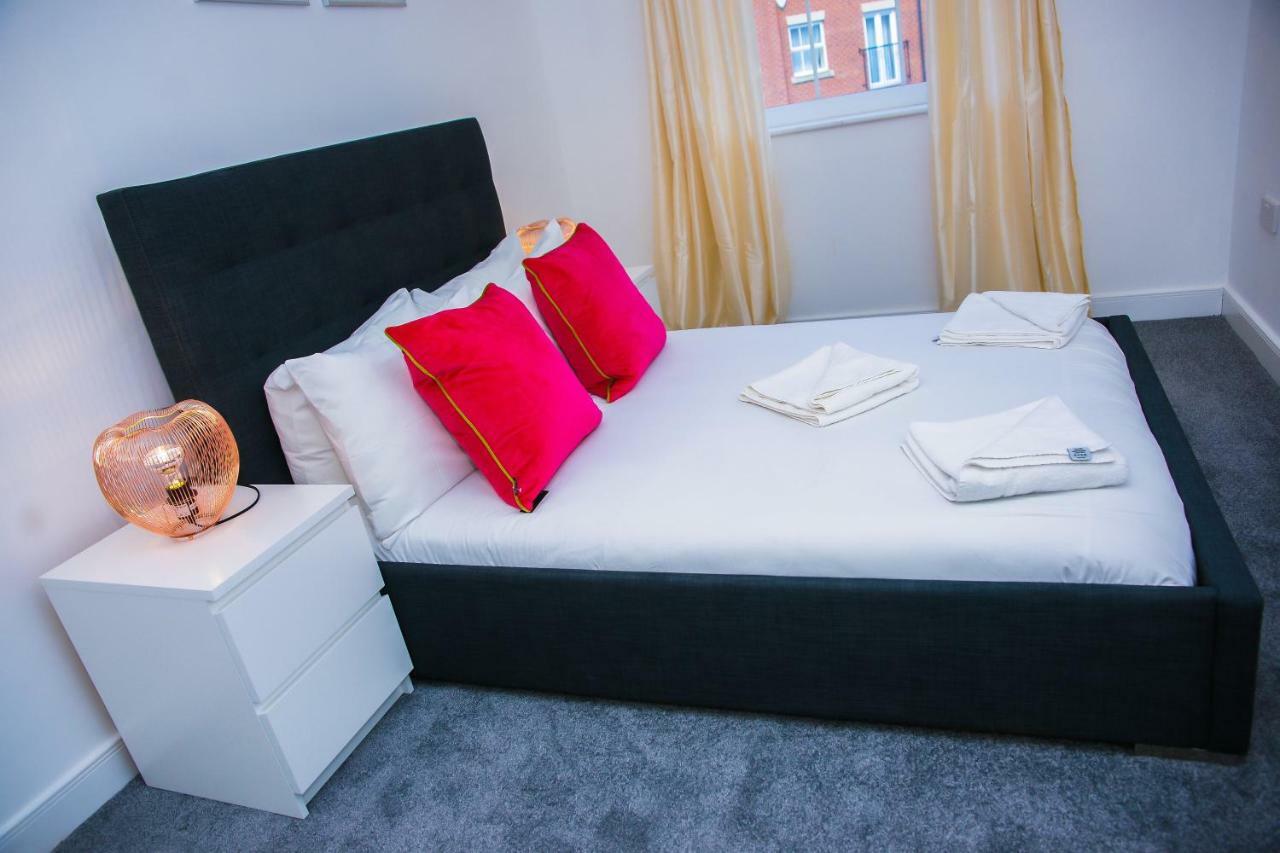 Superior 2 Bedroom Apartments Лондон Экстерьер фото